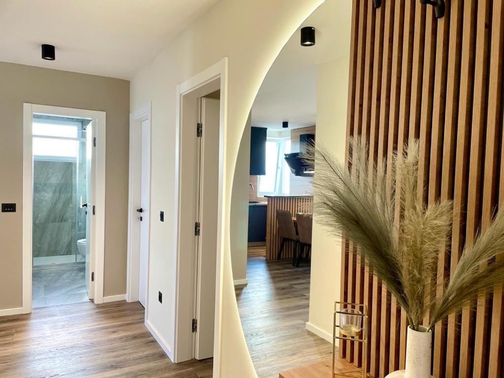 Apartment Linda With Panoramic Sea View Makarska Extérieur photo