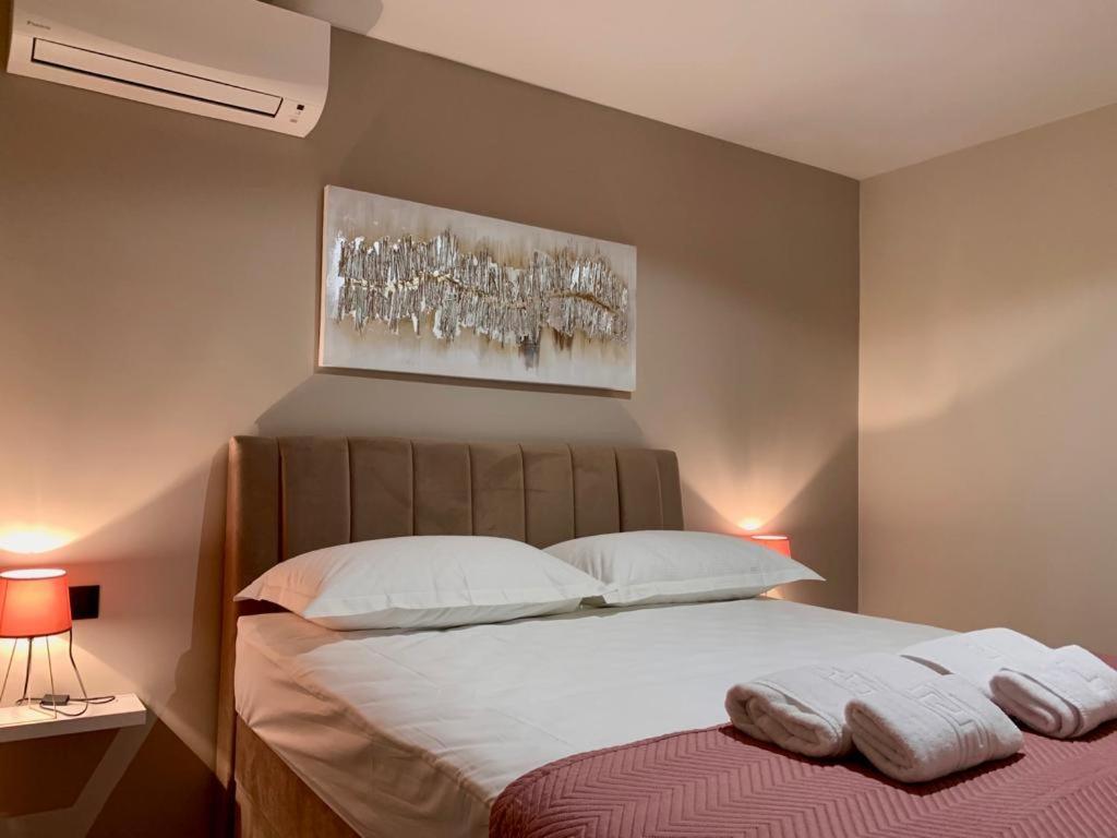Apartment Linda With Panoramic Sea View Makarska Extérieur photo